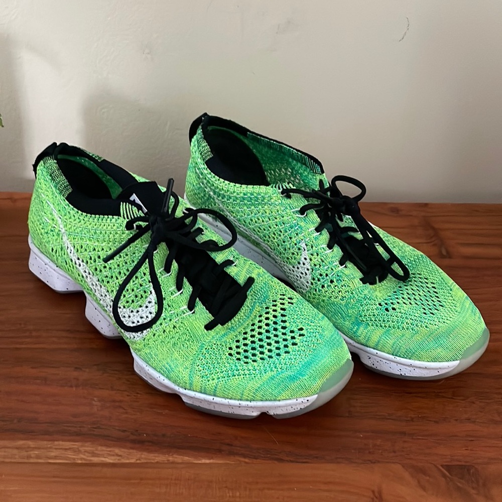 Nike zoom flyknit neon green training shoes